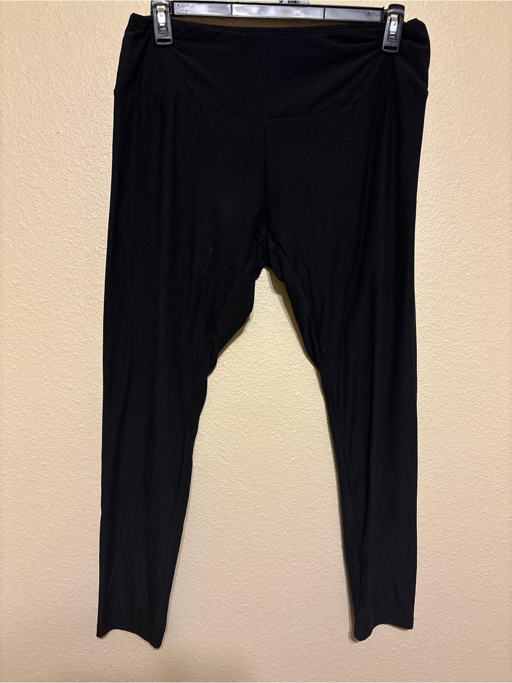 Black Womens Leggings - Comfortable Everyday Bottoms